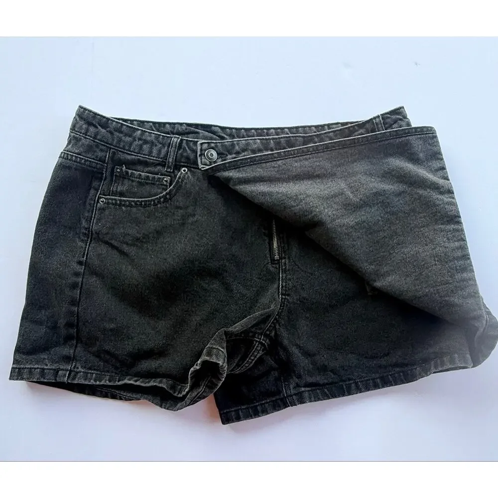 Black denim skort size 14 Future Collective